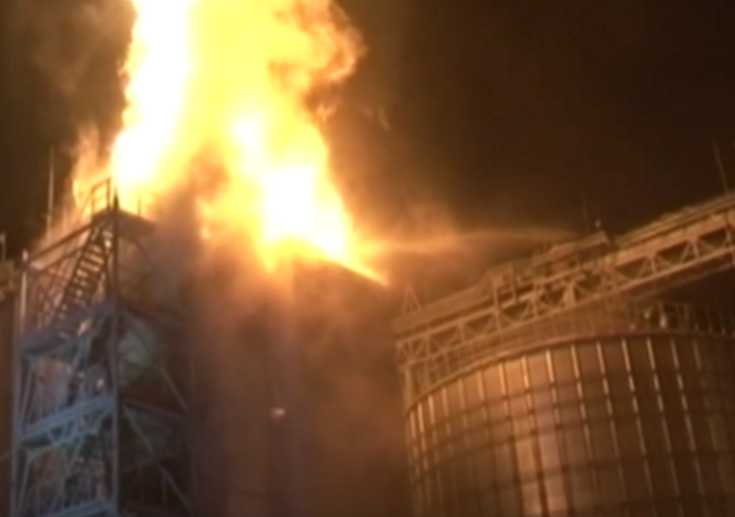 Огонь столбом: под Львовом вспыхнул мощный пожар на заводе