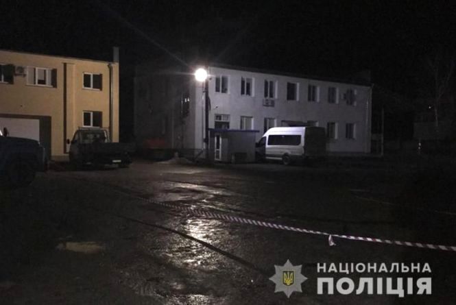 Тело нашли на стоянке: В Хмельницкой области 23-летняя девушка жестоко убила иностранца