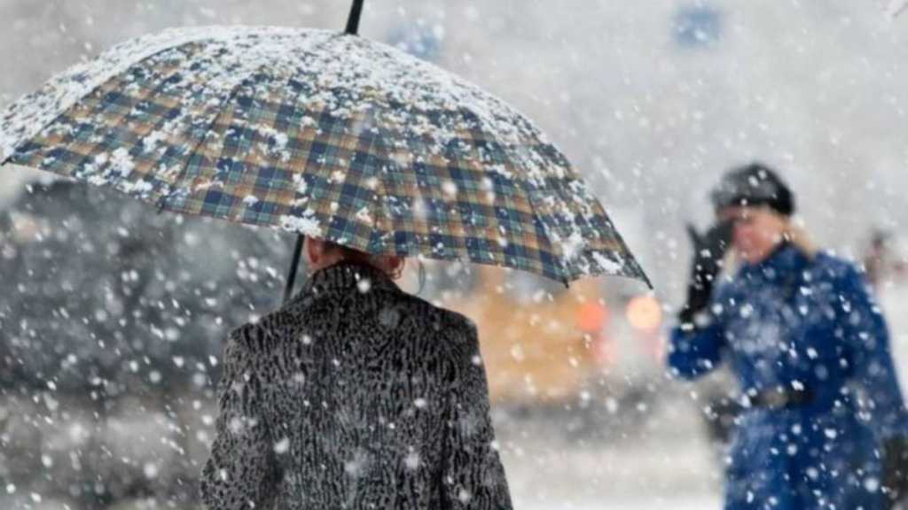 Шквальный ветер и мороз: в Украине объявили штормовое предупреждение