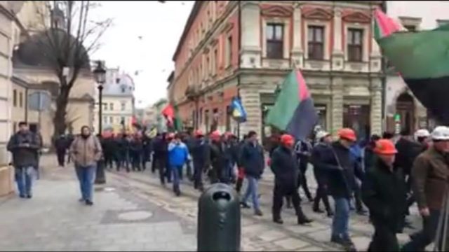 Массовый бунт охватил центр Львова: что происходит, первые подробности