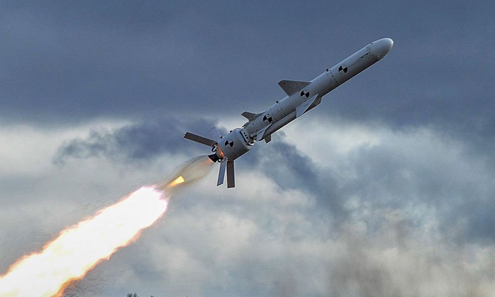 Украина ДРСМД не ратифицировала: В МИД сделали впечатляющее заявление о создании сверхмощных ракет