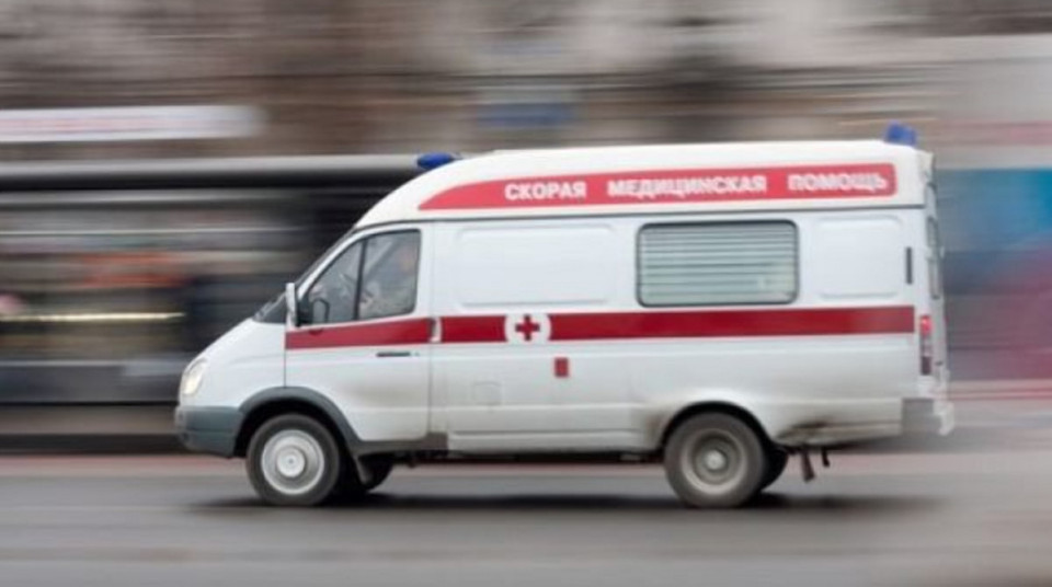 Весь пол супермаркета был в крови: в Харькове мужчина на глазах у покупателей попытался убить себя