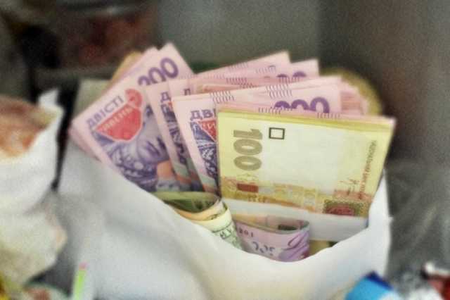 До 3850 грн: кому из украинцев повезет получить дополнительные деньги в мае