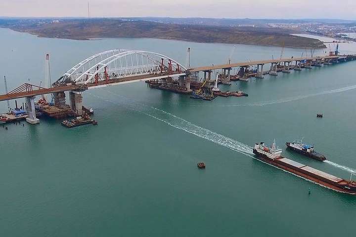 Весь мост — одна сплошная проблема! Известный эксперт заявил, что Крымский мост уйдет под воду