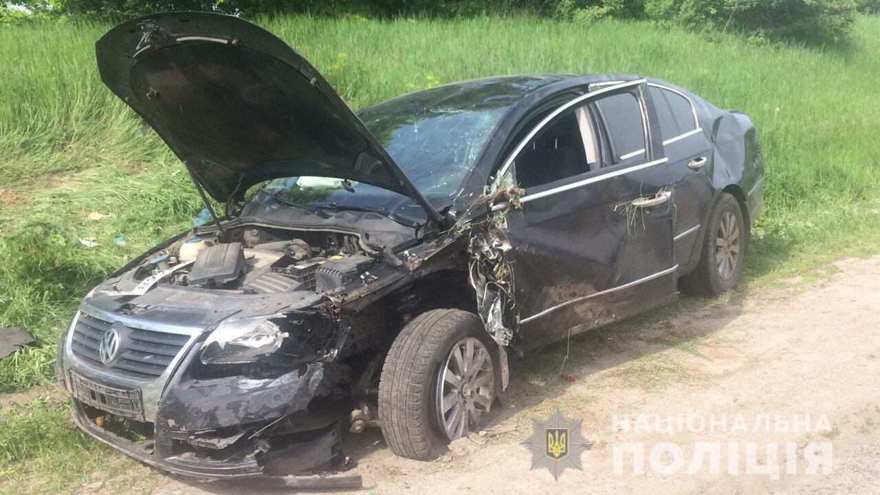 Ужасная авария под Харьковом: мужчине на мотоцикле оторвало ногу