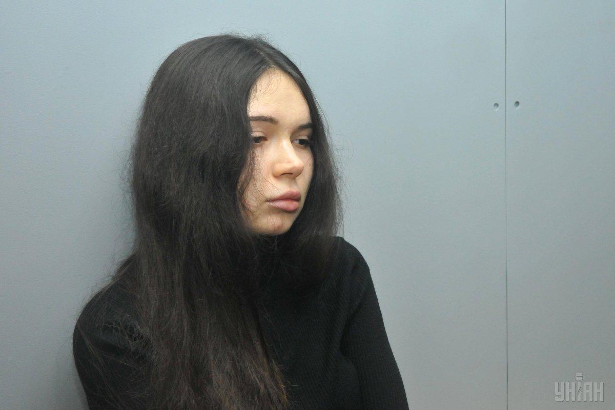 Ее жизнь в опасности: Адковат Елены Зайцевой просит спасти подзащитную. Травмы получила еще в детстве