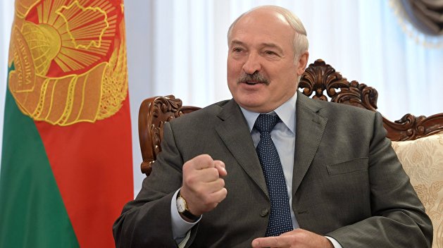 «Чтобы вы от нас гробы получали»: Лукашенко под впечатлением от армии Украины. Обратился к Зеленскому