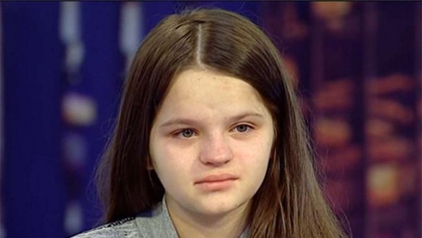 «После обучения»: 13-летняя мама из Львовской области хочет покинуть страну. Что будет с дочерью?