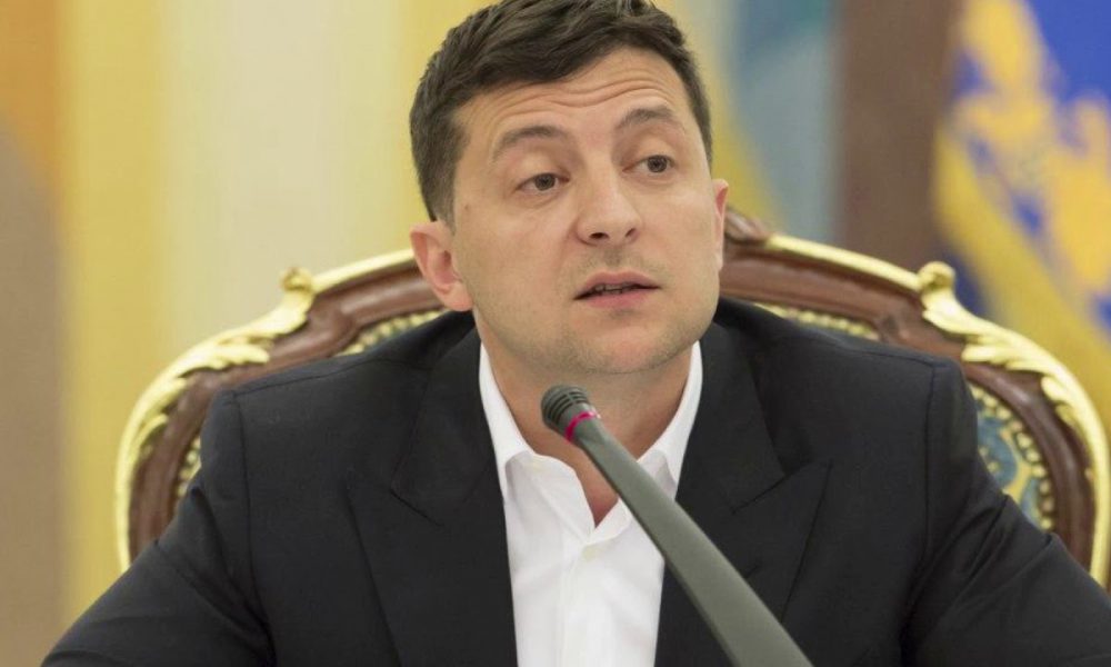 Зеленский срочно «выбросил» скандального генерала Порошенко: злоупотребление и взяточничество