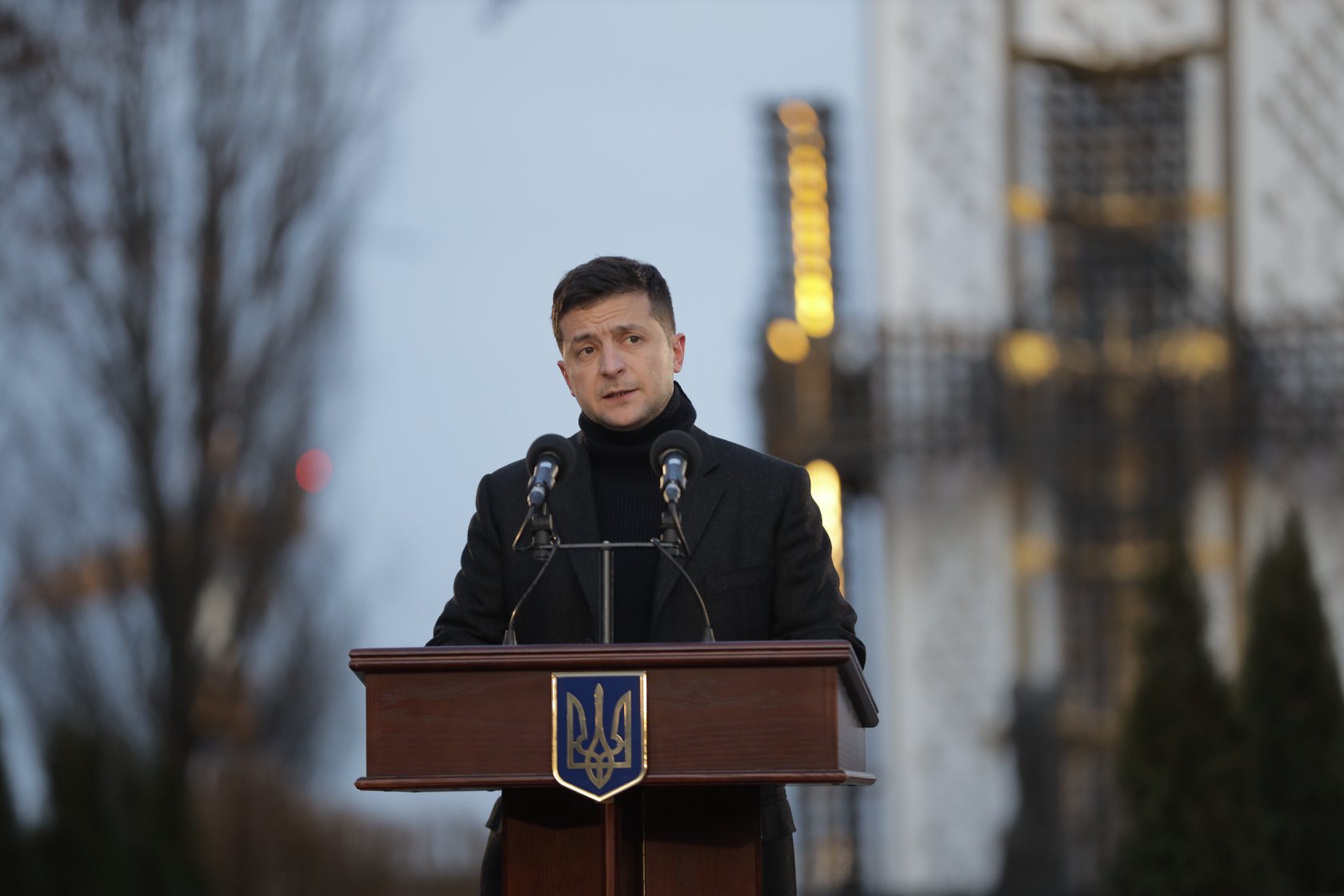 «За что? Как так можно?»: Зеленский обратился к украинцам с эмоциональной речью. Не сможем простить!