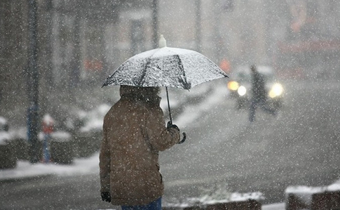 Снежная и дождливая — Украина разделиться: Синоптик о погоде на 27 декабря