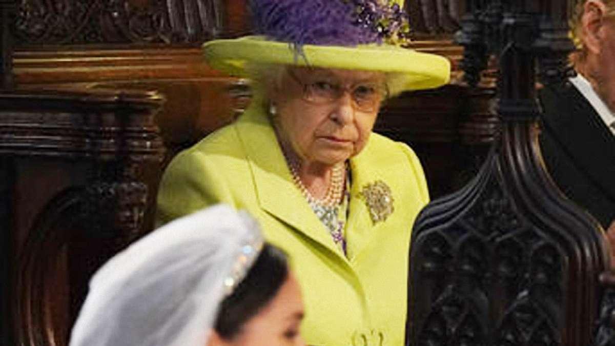 Елизавета II настроена решительно: Королева созывает экстренное совещание из-за Маркл. Скандал просто так не замять
