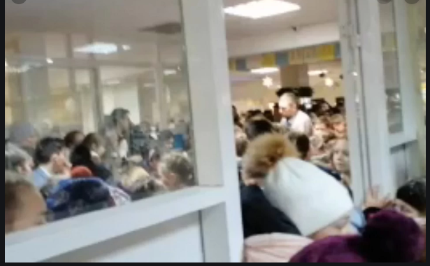 Крики и паника! В киевской школе проводят срочную эвакуацию. Подробности ужасного ЧП