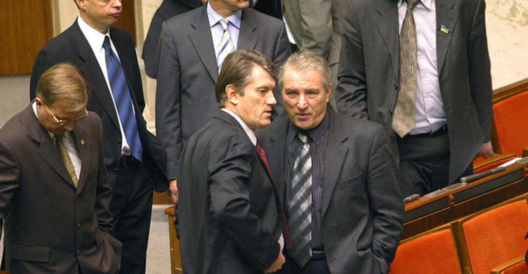 «Плагиат и некорректная информация!»: У Ющенко со скандалом отобрали докторскую степень