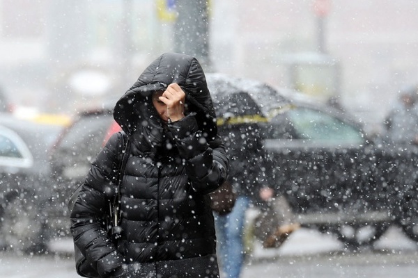 Опасность! На Украину надвигается снежная буря. Синоптики предупреждают об ухудшении погоды