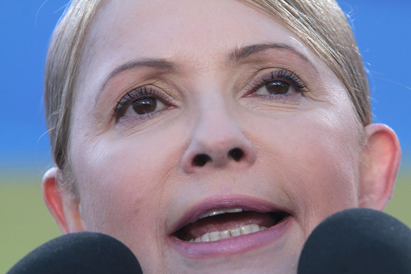 Свежая пластика! Тимошенко пришла в Раду с «новым» лицом. «Слуга народа» слил правду