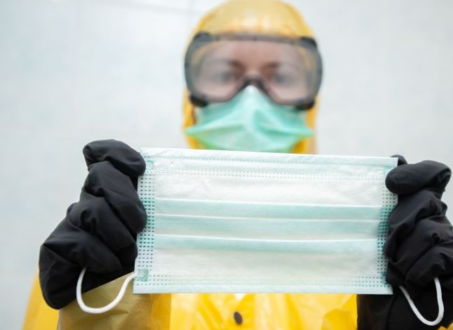 «Это недопустимо!»: Украинцы цинично скрывают от медиков симптомы коронавируса. «Не будет кому спасать»