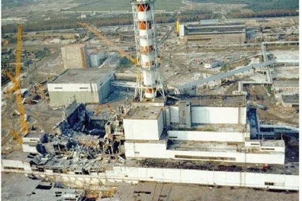 «Говорили пить спирт» Впечатляющие события первого дня после Чернобыльской трагедии. «Валялись на траве»