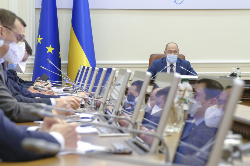 «Гораздо жестче»: Украинцам обновили правила карантина. Со следующей недели
