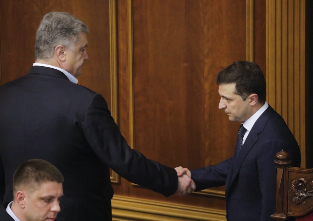 «Кампания против Зеленского» Порошенко готовит циничную подлость. «Объединился с врагом украинцев». Никто не ожидал