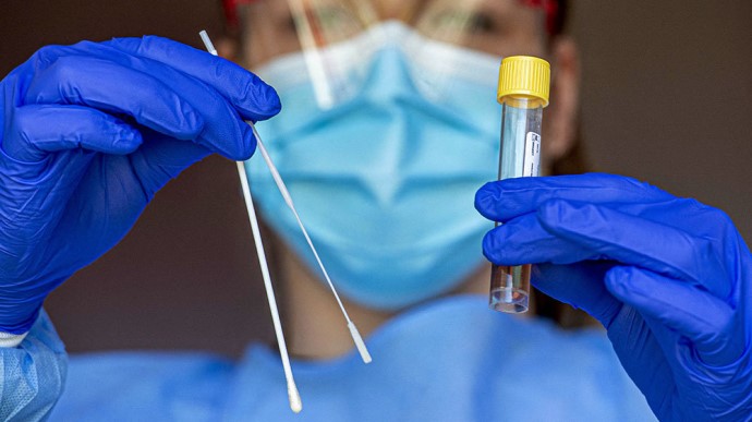 «Все тесты положительные! Больных много!»: На Буковине вспышка коронавируса в одном из населенных пунктов