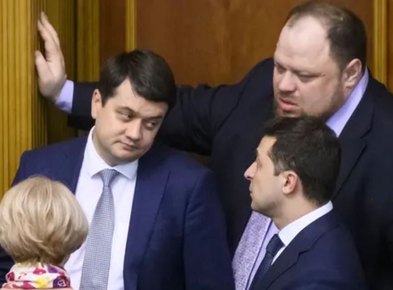 «Голоса за снятие Разумкова»: Прозвучало шокирующее заявление. «Переговоры с представителями фракций»