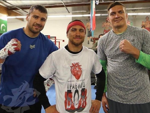 «Причину не озвучил»: Украинский боксер-чемпион завершает профессиональную карьеру