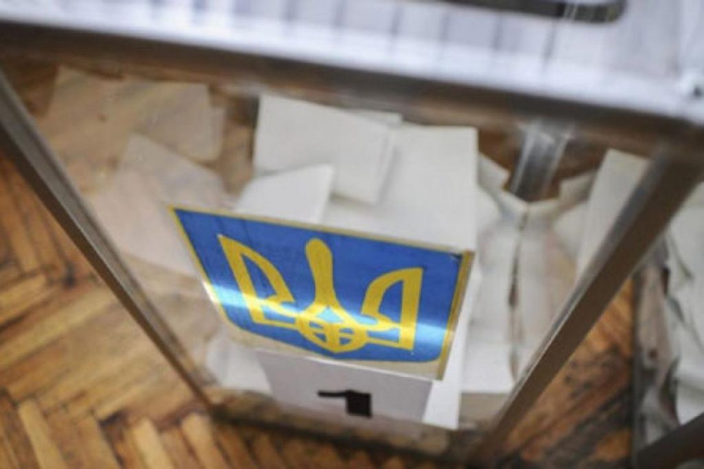 Второй тур выборов на Львовщине: в городе громкий скандал — происходит немыслимое. «Завершили волеизъявление»