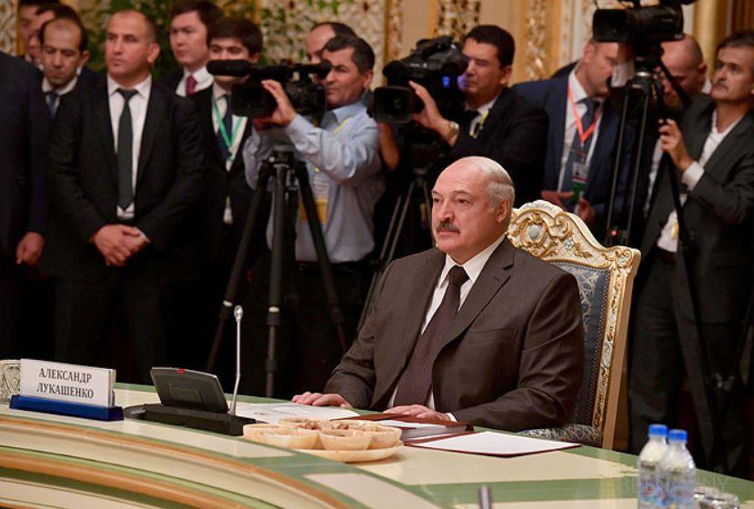 В эти минуты! Сделали операцию – Лукашенко смолк. Врачи спасают! Режим в агонии, люди не простят