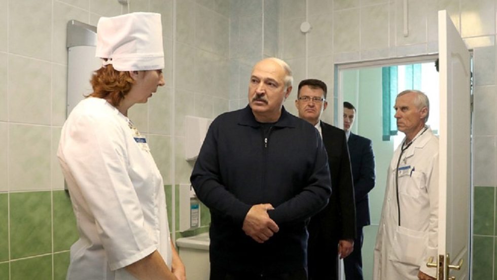 Минуту назад! Выстрел, он посинел, Лукашенко в истерике. Он выдал все, цепным псам конец. Прямо в палате