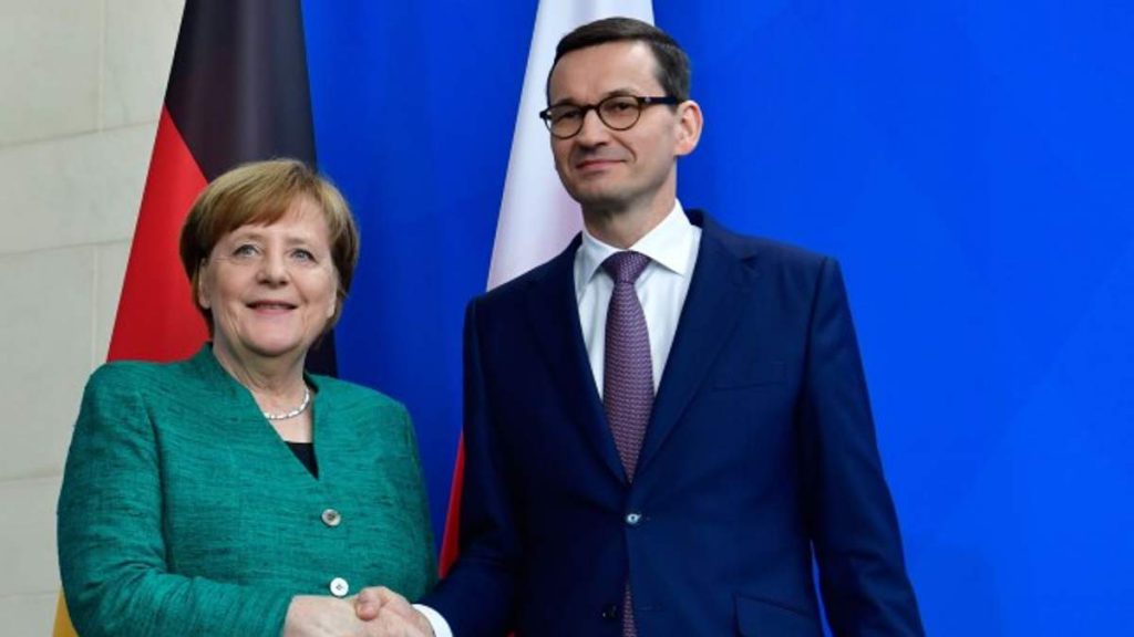 Только что! На пресс-конференции в Варшаве: Меркель поразила заявлением — сохранение транзита газа через Украину. Германия с нами